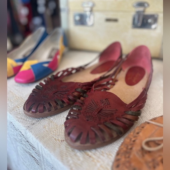 Vintage made in Brazil red flats, 11 - Picture 3 of 4